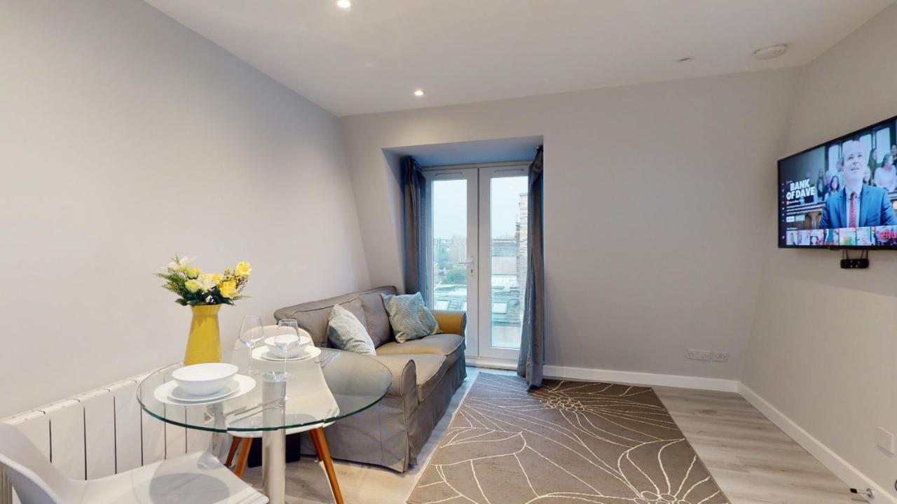 Wimbledon Loft Apartments London Exterior photo